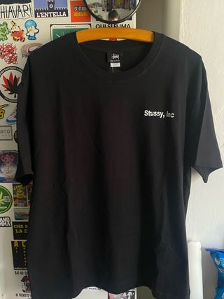 T-shirt Stussy nera con logo Stussy, Inc.