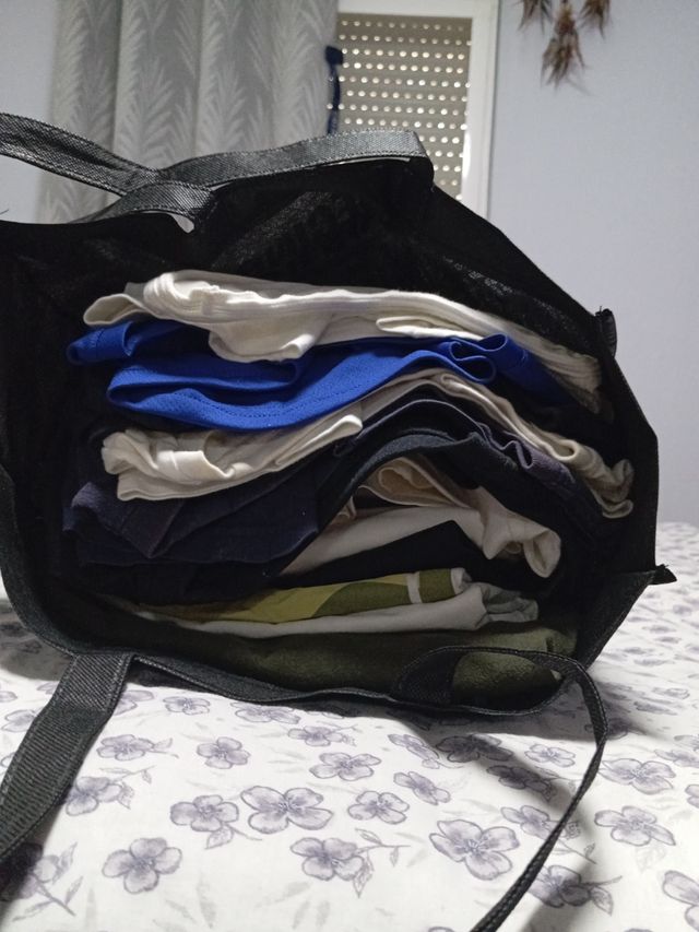 Lote 23 Camisetas Hombre Talla XL