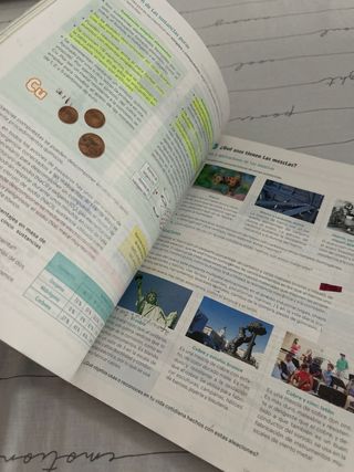 Física y Química. 2 Secundaria. Revuela