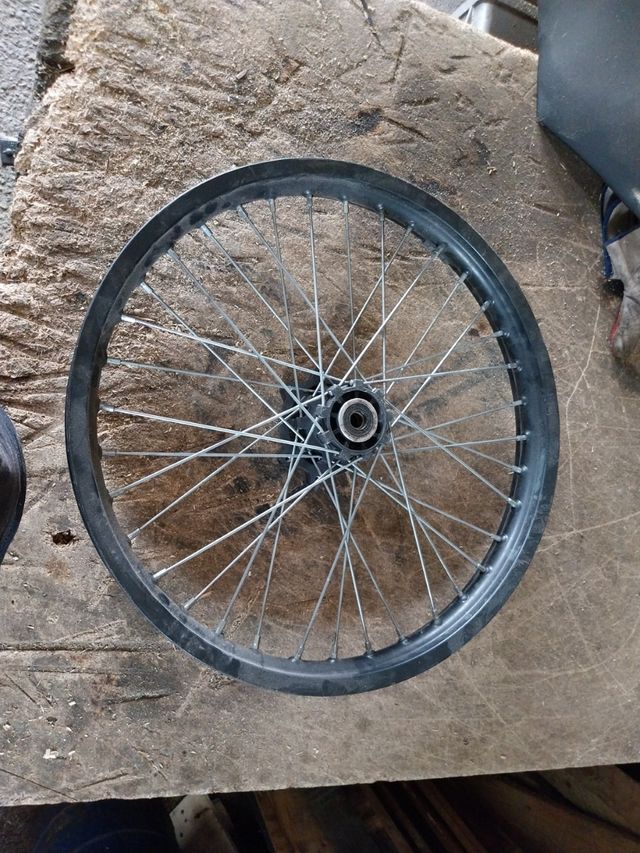 Llanta Supermotard Aprilia SX