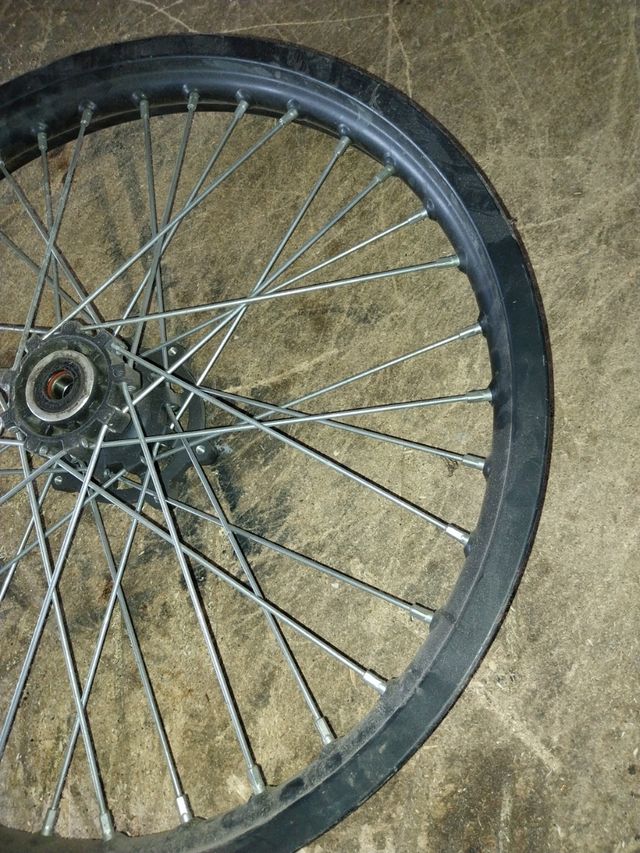 Llanta Supermotard Aprilia SX