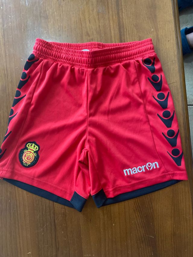 Pantalones cortos niño RCD Mallorca Macron
