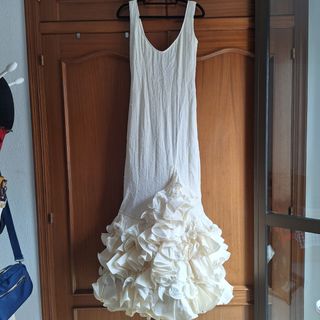 Traje de flamenca beige con volantes 