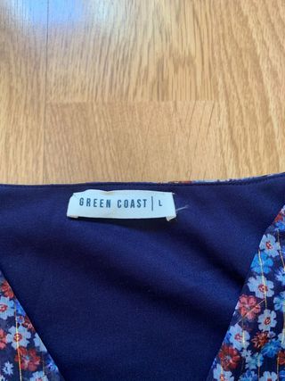 Blusa GREEN COAST floral manga larga
