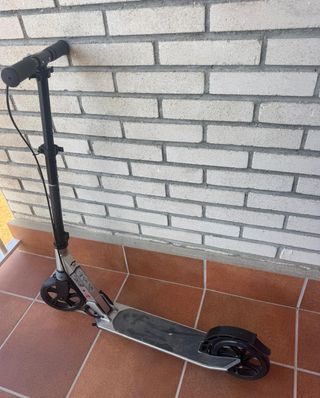 Patinete MID 9 Negro
