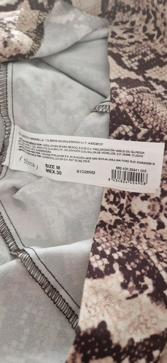 Vestido estampado serpiente Sfera