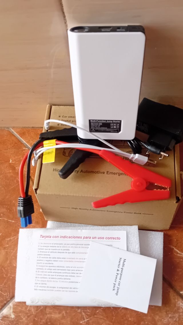 Arrancador de Coche Multifunción+Bateria