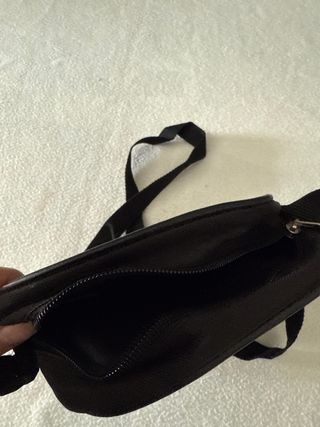 Bolso bandolera John Smith negro y verde