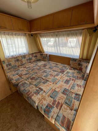 Caravana Burstner Club 465TK