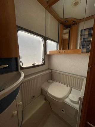 Caravana Burstner Club 465TK