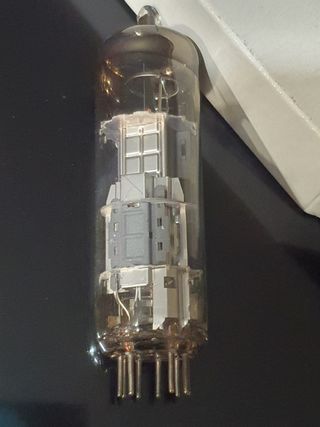 Válvula Valvo ECL86 Testada