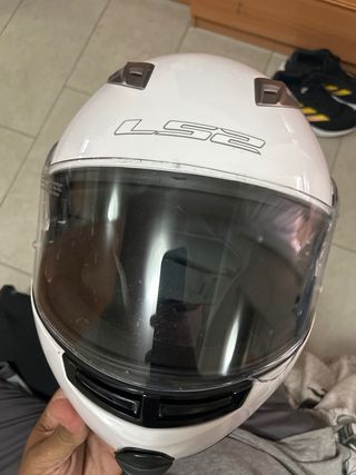 Casco de moto blanco Ls2 abatible