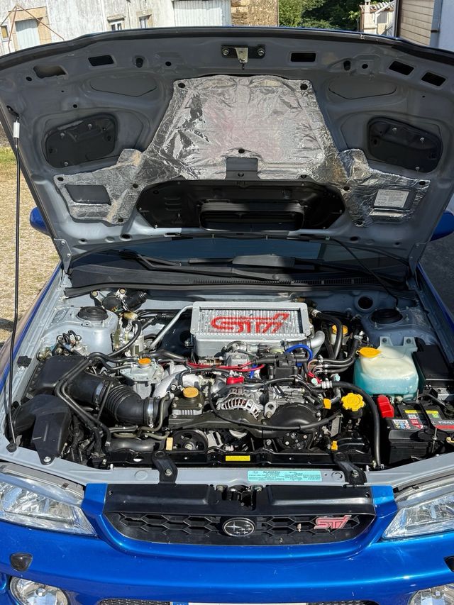 Subaru Impreza GT TURBO 218cv variante STI GF8