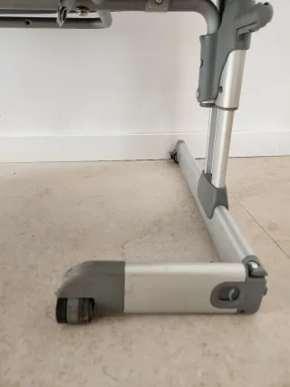 Minicuna colecho Chicco Next2Me gris