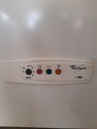 Arcón Congelador Whirlpool 325L