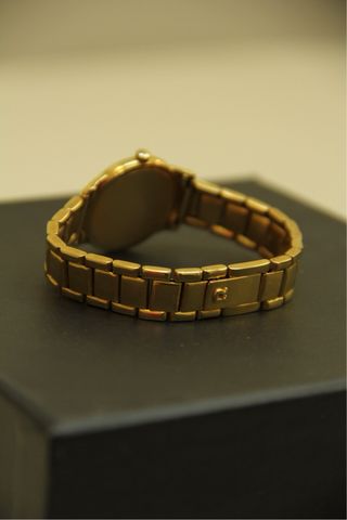 Reloj Radiant Oro