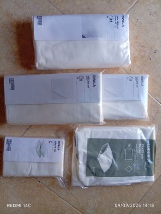 Juego de sábanas y fundas de almohada IKEA