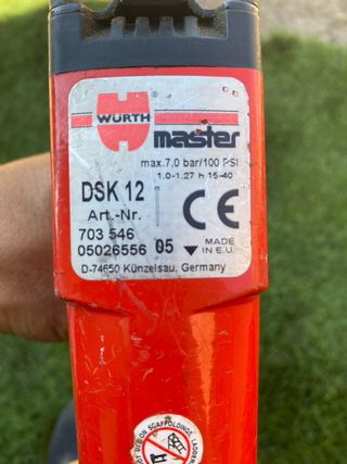 Clavadora Neumática Profesional