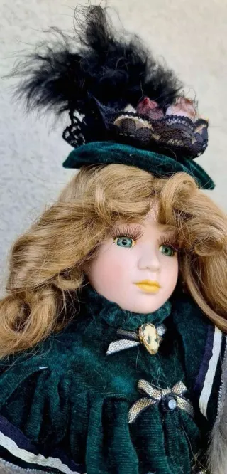 Bambola porcellana stile vittoriano h.52cm