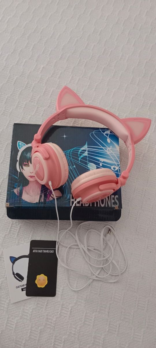 Auriculares Infantiles Rosas con Orejas de Gato 
