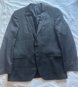 Traje gris