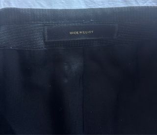 Traje gris