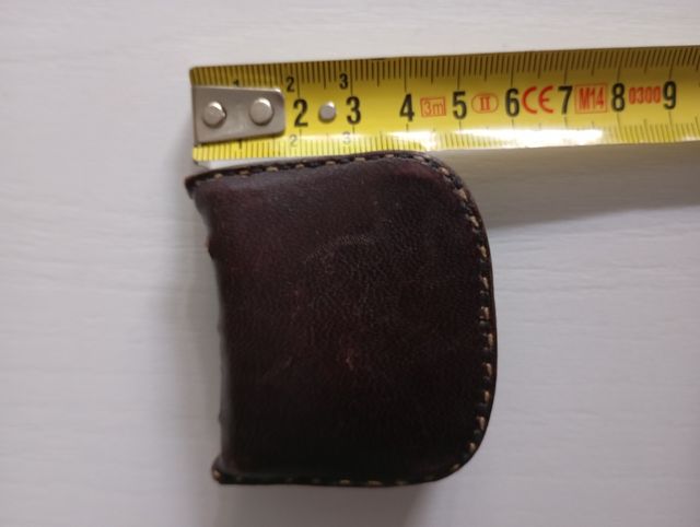 Rosario antiguo con estuche de cuero