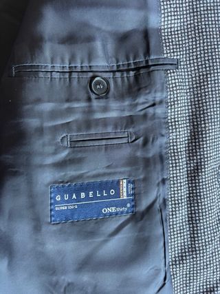 Traje de hombre gris