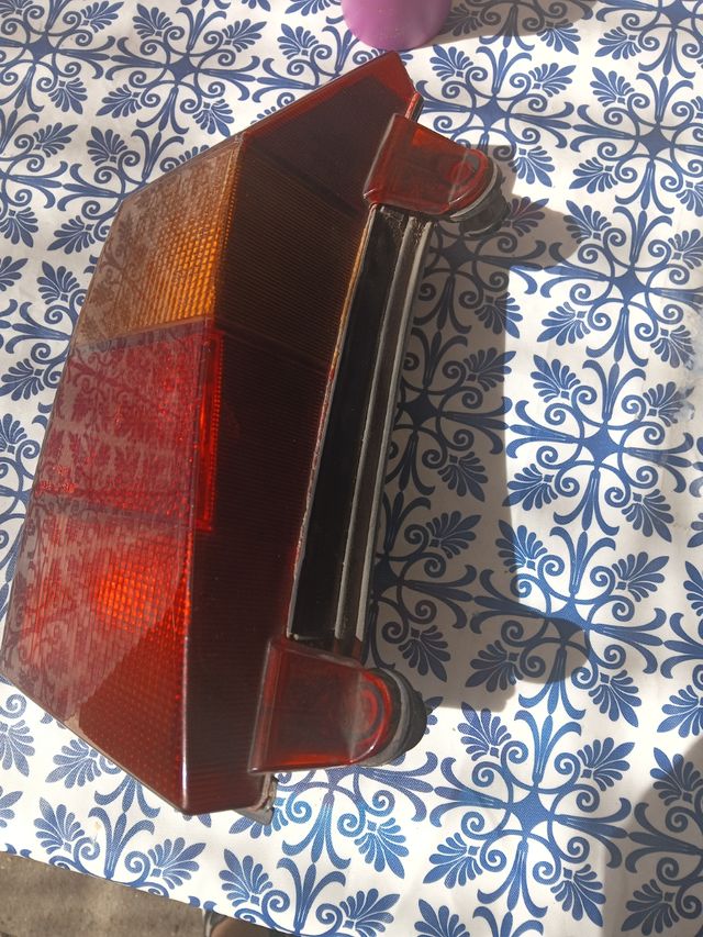 Piloto trasero Citroën AX