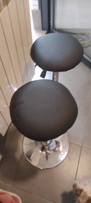 Banquetas de Cocina Negras y Plateadas