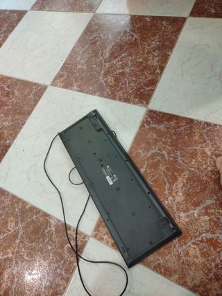 Teclado HP Negro con Cable