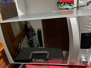Microondas Candy con grill. SOLO MEDIANTE ENVÍO