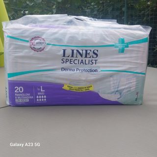 Lines composto da 20 pezzi taglia L