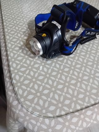 Linterna Frontal LED Recargable