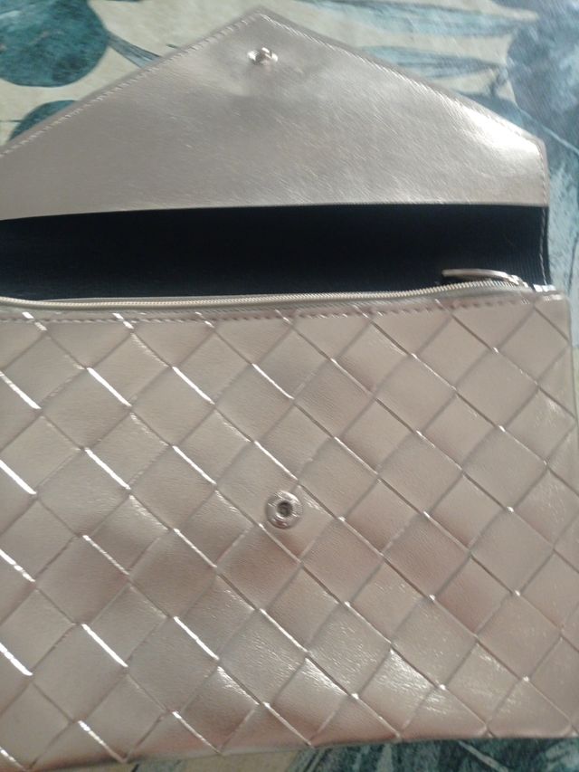 Pochette Kiko donna dorata