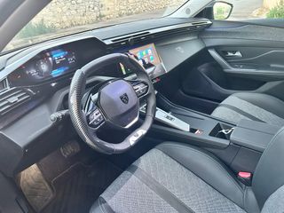 Peugeot 408 - Allure pack