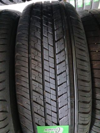 225 60 18 100H DUNLOP GRANDTREK 