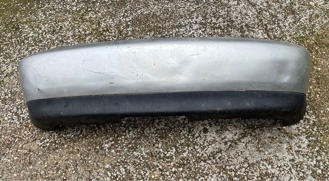 PARAGOLPES TRASERO AUDI A3 8L