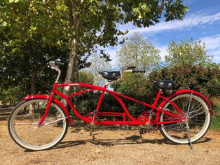Bicicleta Tándem Roja
