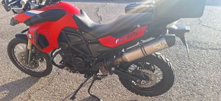 BMW F800GS Roja