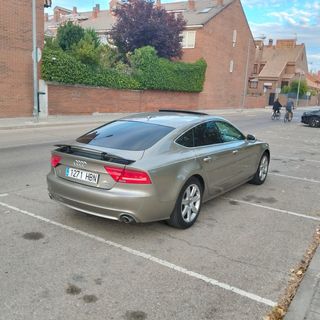 Audi A7 2011