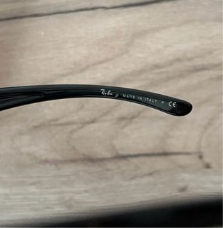 Gafas de sol de la marca Ray-Ban