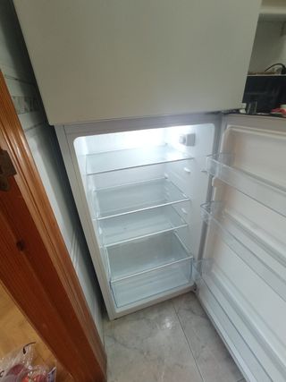 Nevera Hisense 2 puertas