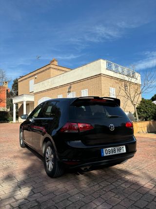 Volkswagen Golf 2014