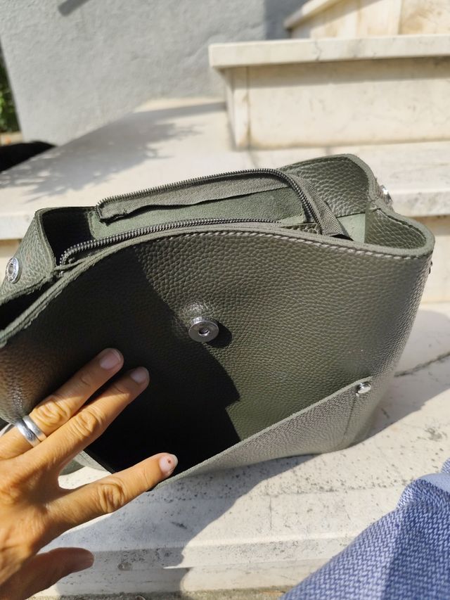 Zainetto in pelle verde oliva