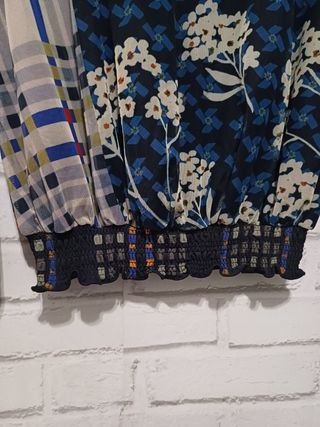 Blusa Desigual 