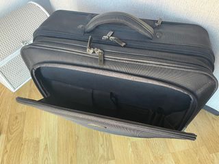 Maleta Portátil Roncato Negra