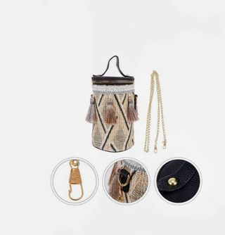 Bolsa de Palha com Franjas e Corrente