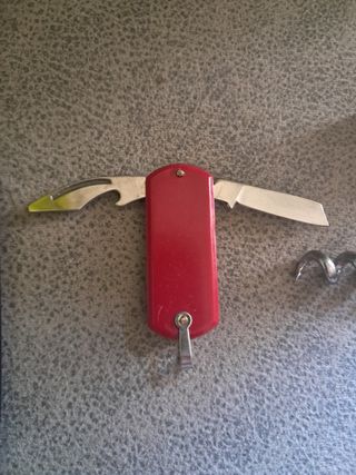 Set di 3 coltelli e cavatappi