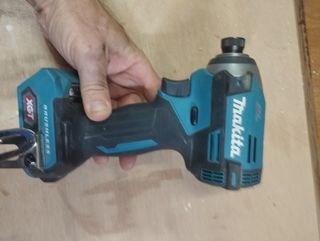 Taladro Makita 40V XGT Brushless